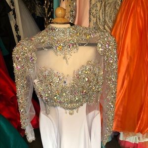 Gorgeous Rachel Allen dress